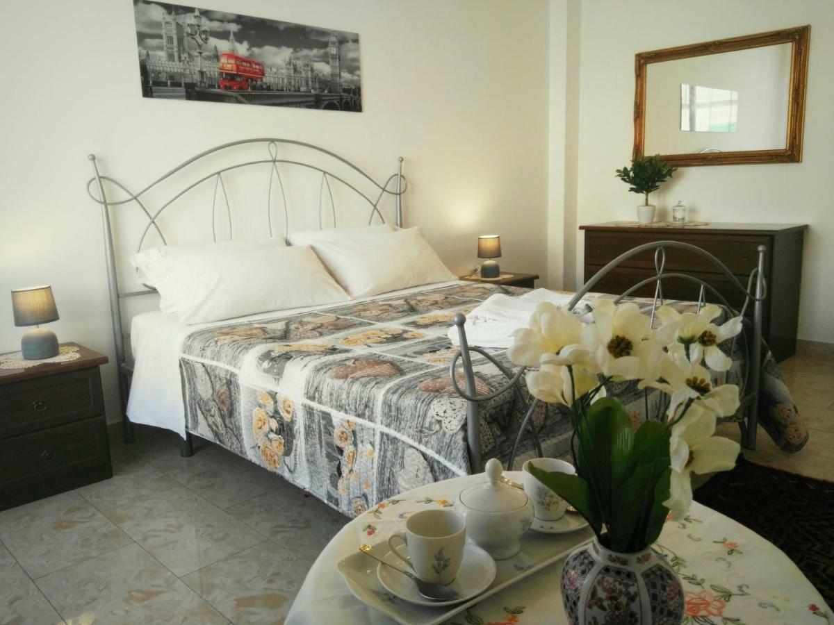 B&B Main Street Reggio di Calabria Buitenkant foto